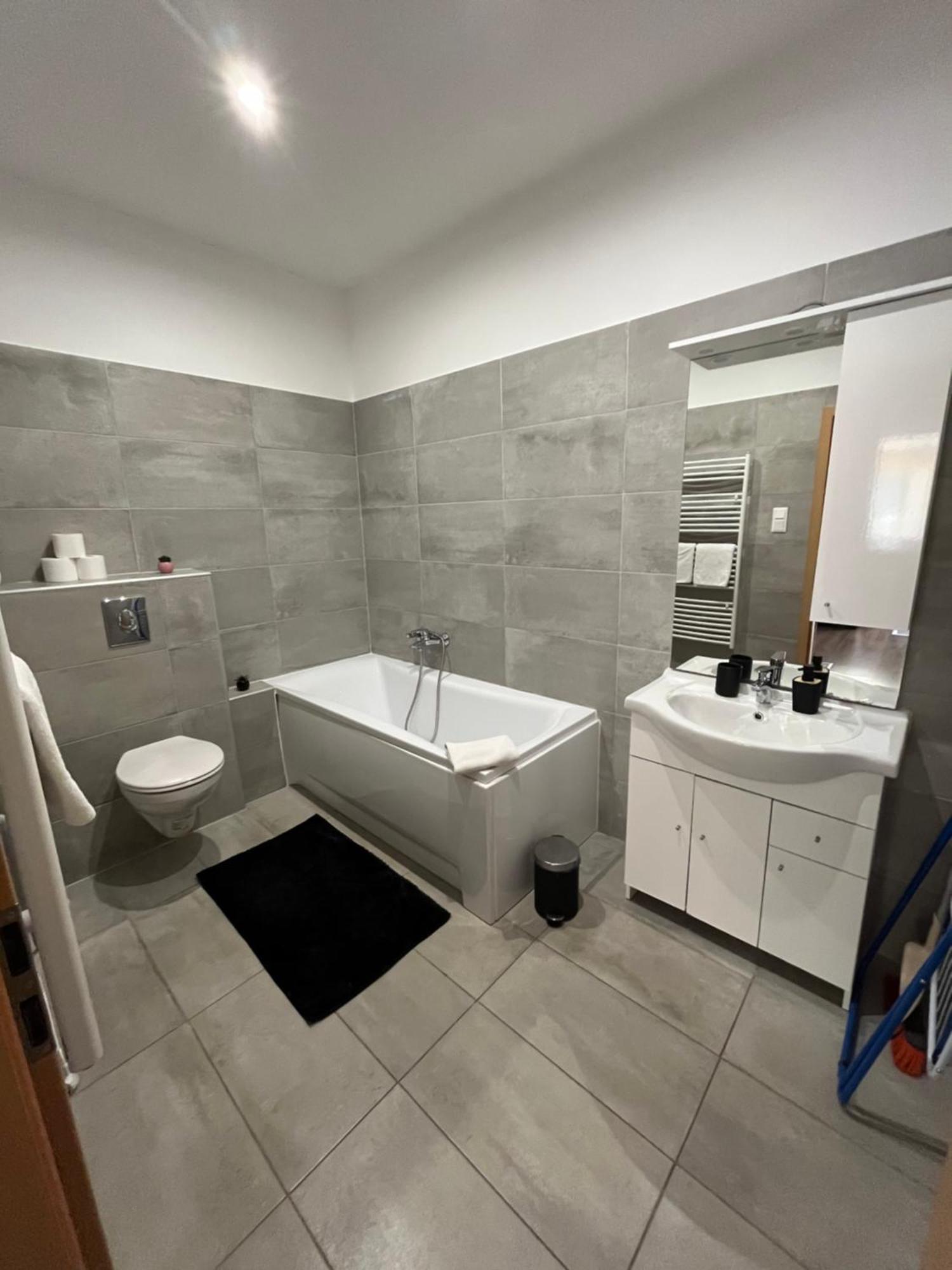 Solaris Apartman Zalakaros Esterno foto