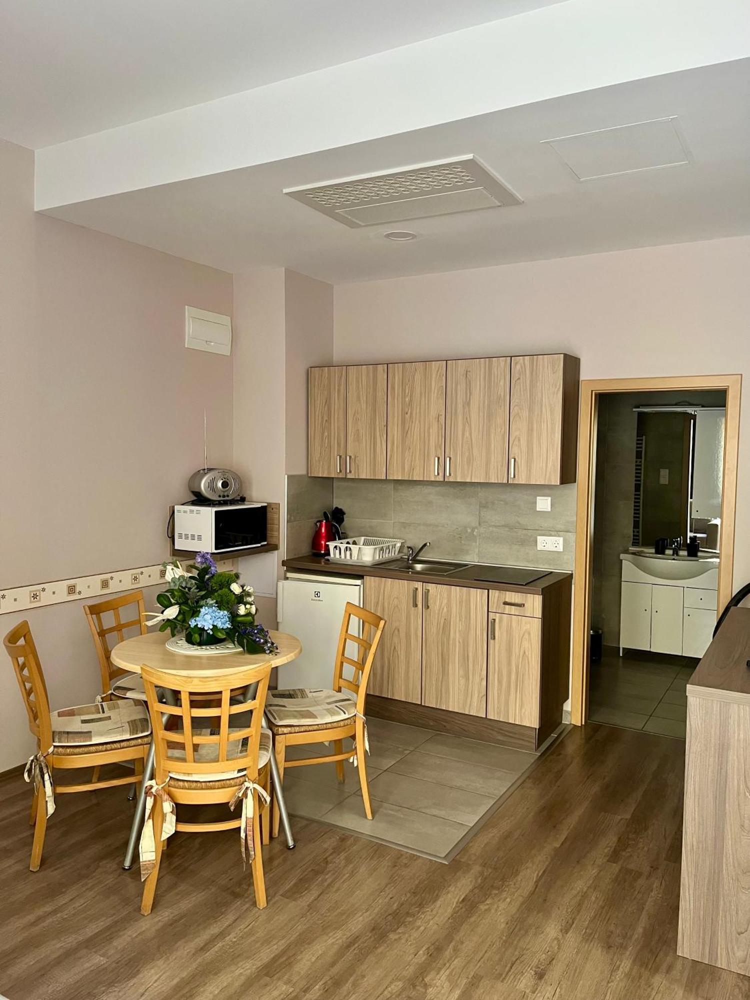 Solaris Apartman Zalakaros Esterno foto